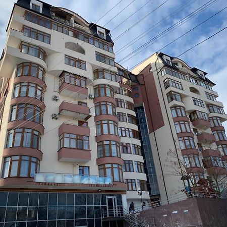 Luxury Apartments Трускавец Экстерьер фото