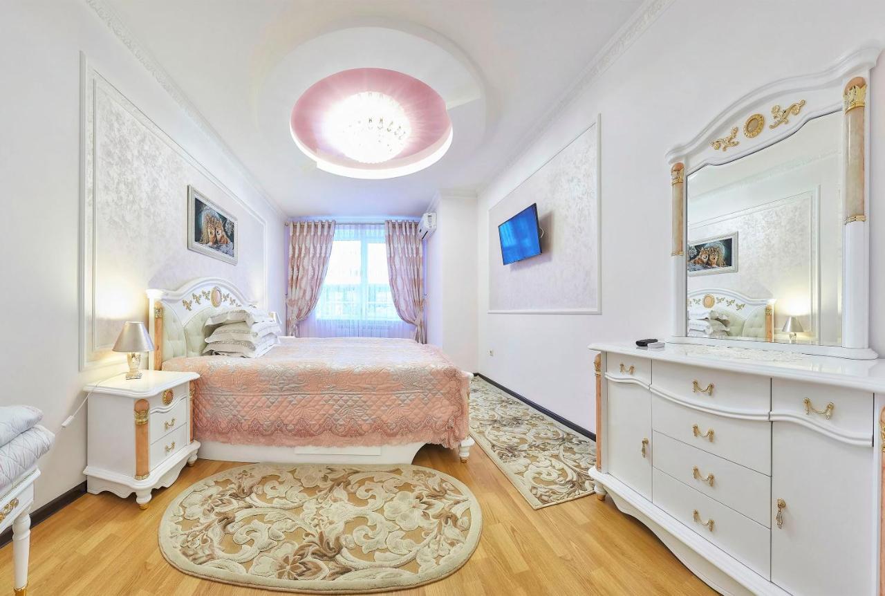 Luxury Apartments Трускавец Экстерьер фото